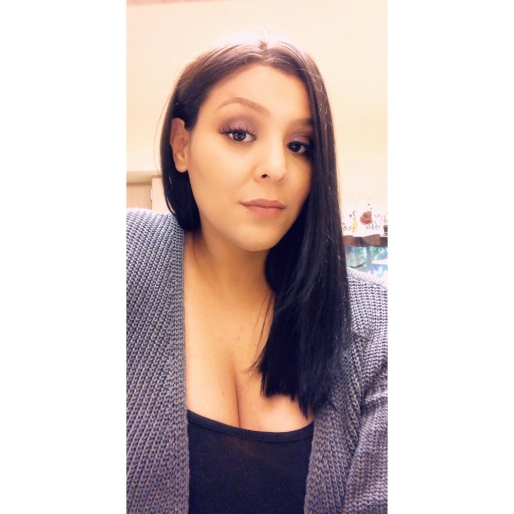 Meet your Posher, Carmina